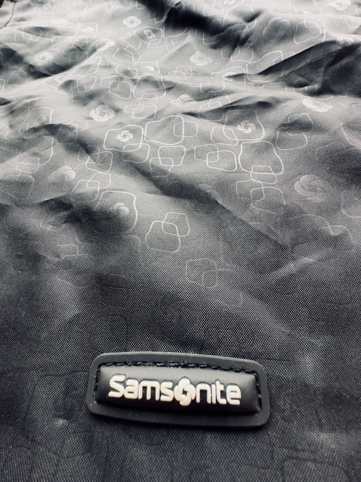 Simple and Minimalistic Samsonite   Travel Drawstring Backpack Bag Light Weight