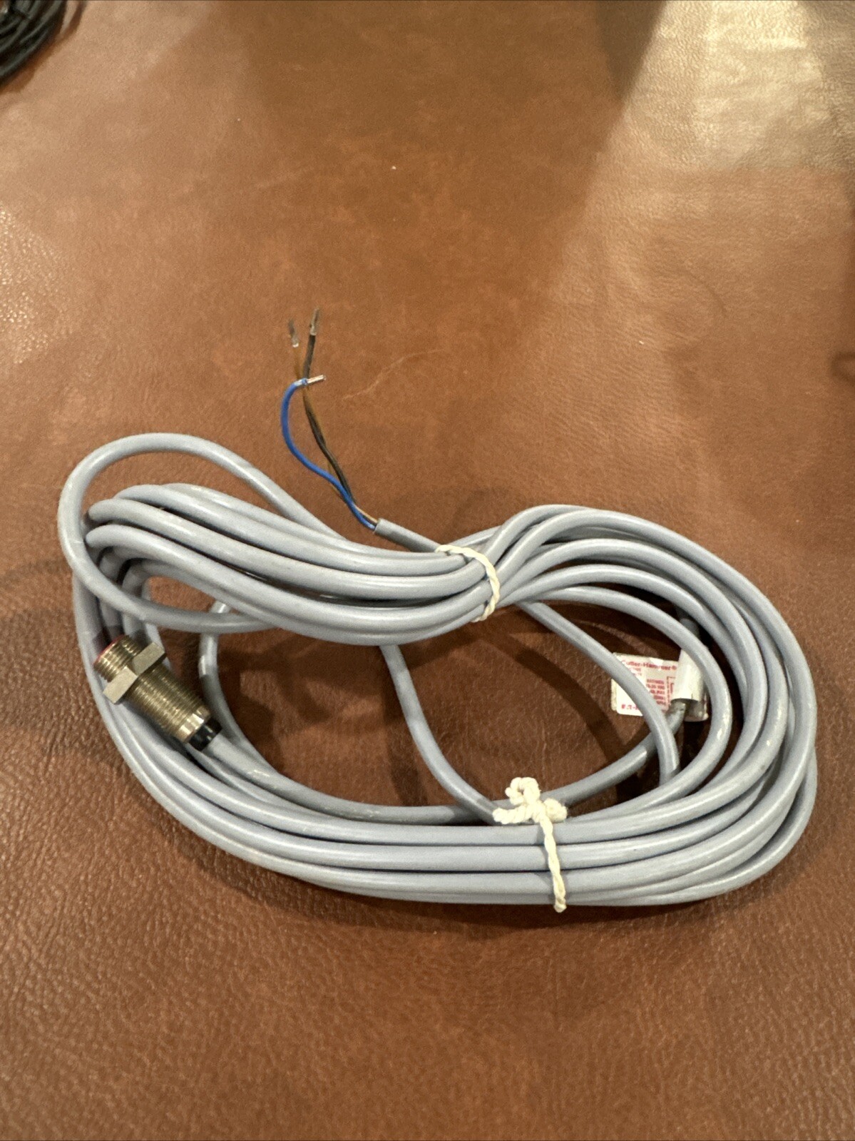 CUTLER HAMMER E57S INDUCTIVE PROXIMITY SENSOR 10-30VDC #JB-CV-3