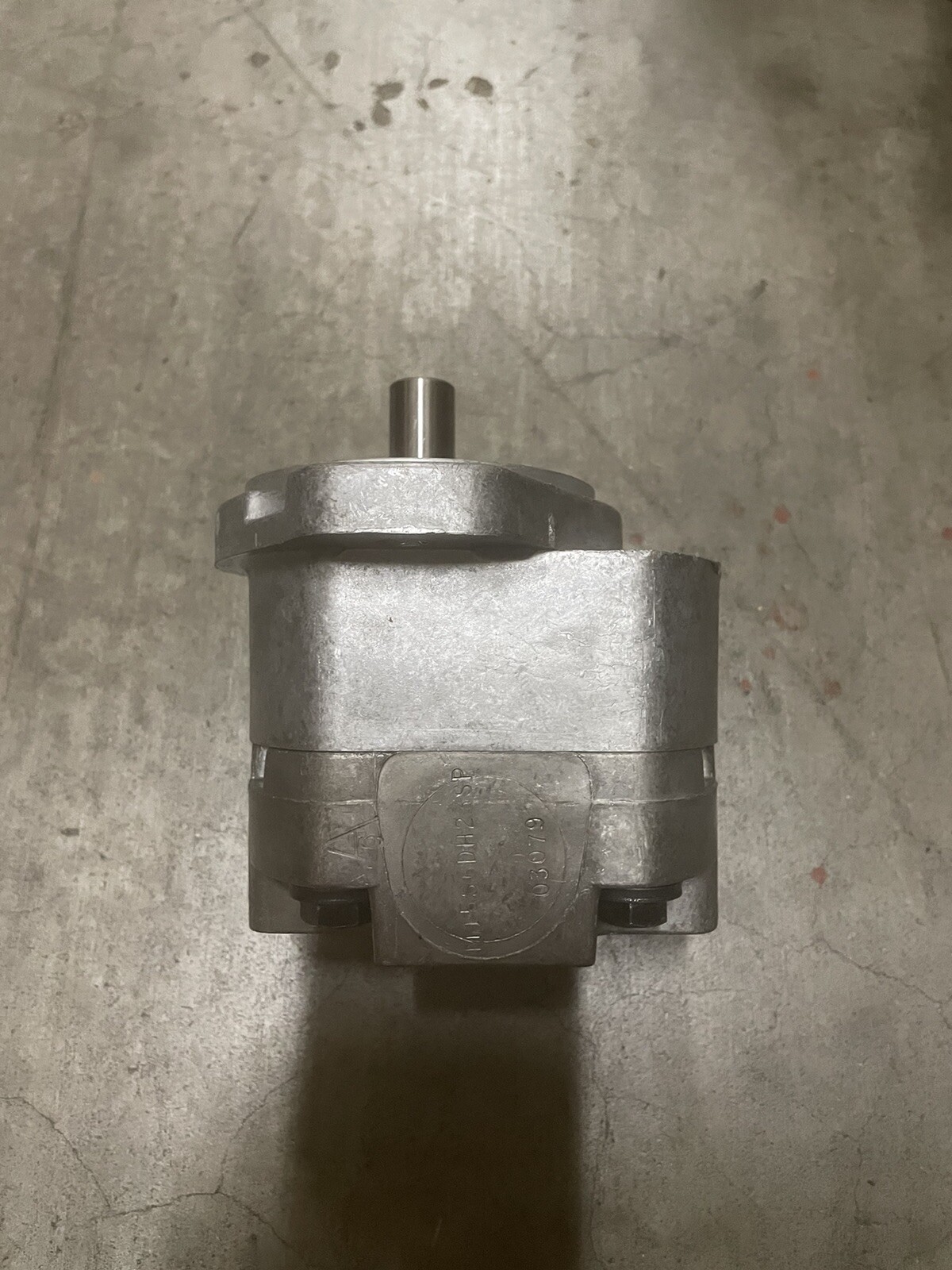 New Toro/ Rexroth HYD MOTOR 3.348.492, 36-9820