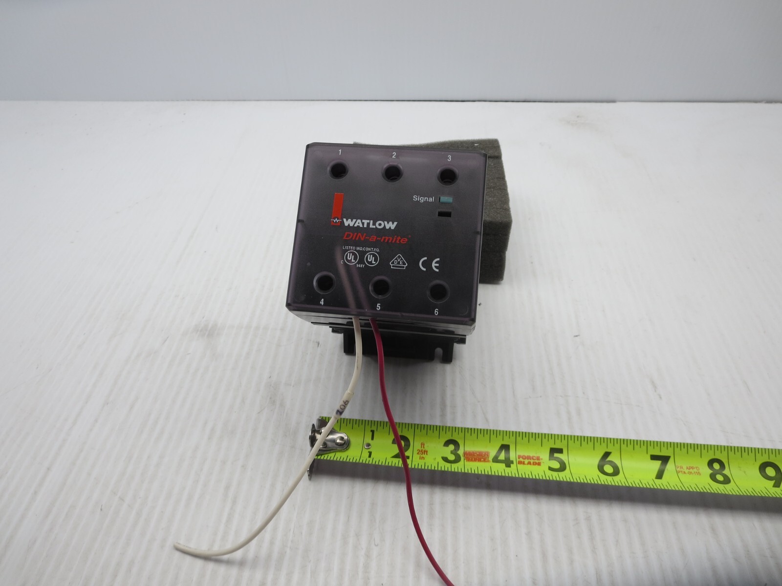 Watlow DIN-a-mite Silicon Controlled Rectifier (SCR) 240VAC 50/60HZ 20A Used