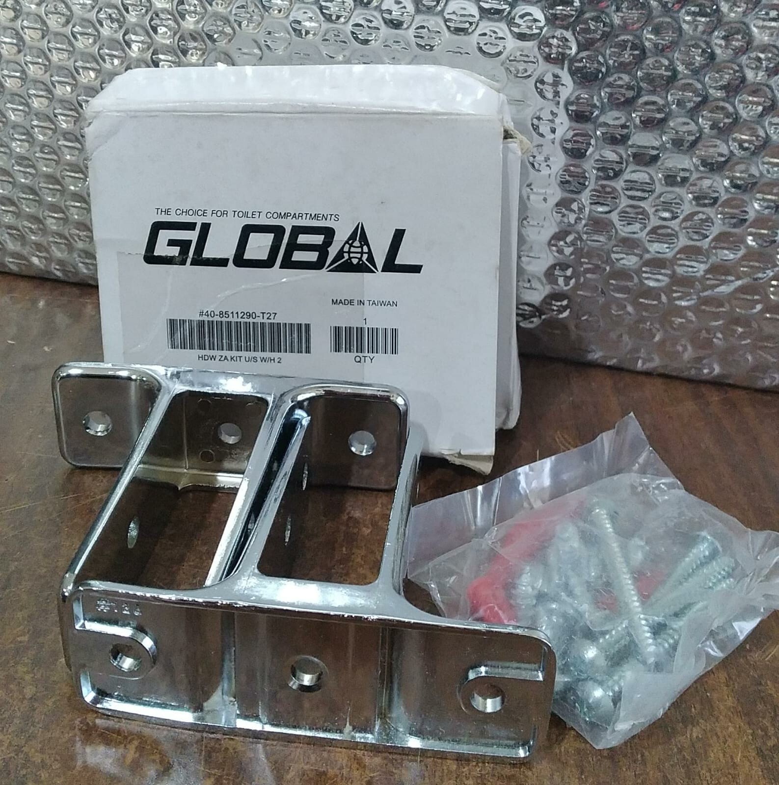 Global 40-8511290-T27 Wall Brackets Use