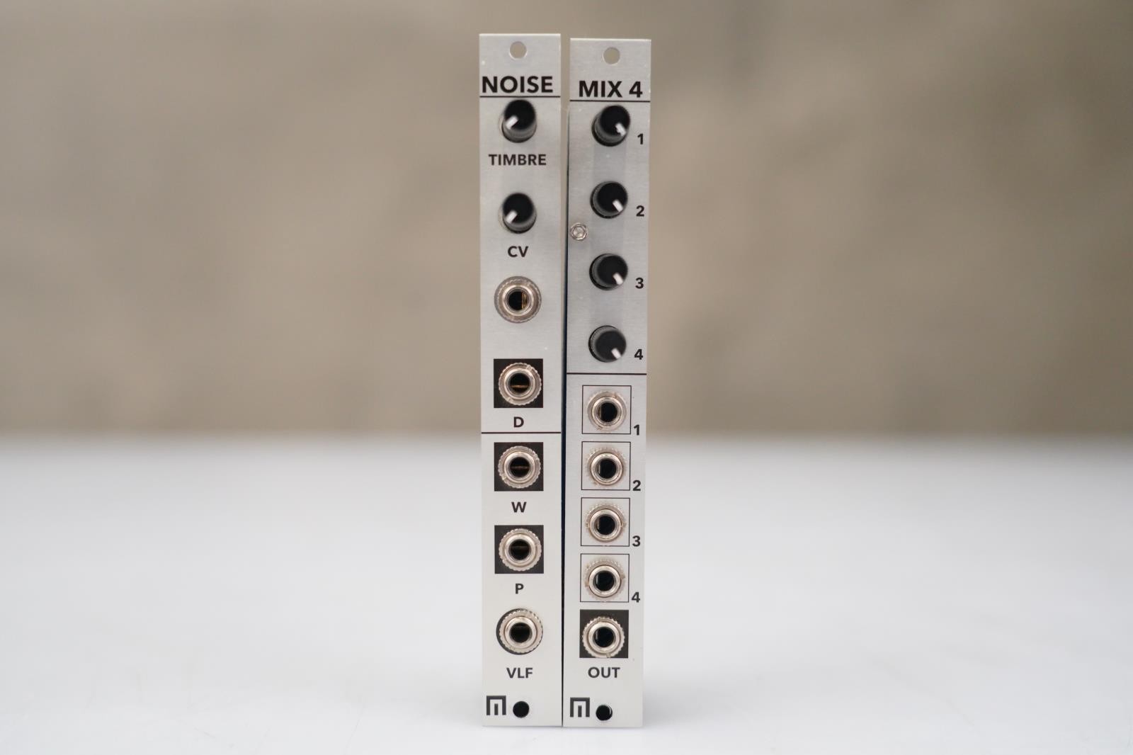 Malekko MIX 4 & NOISE Eurorack Modules w/ Patch Cables #58510