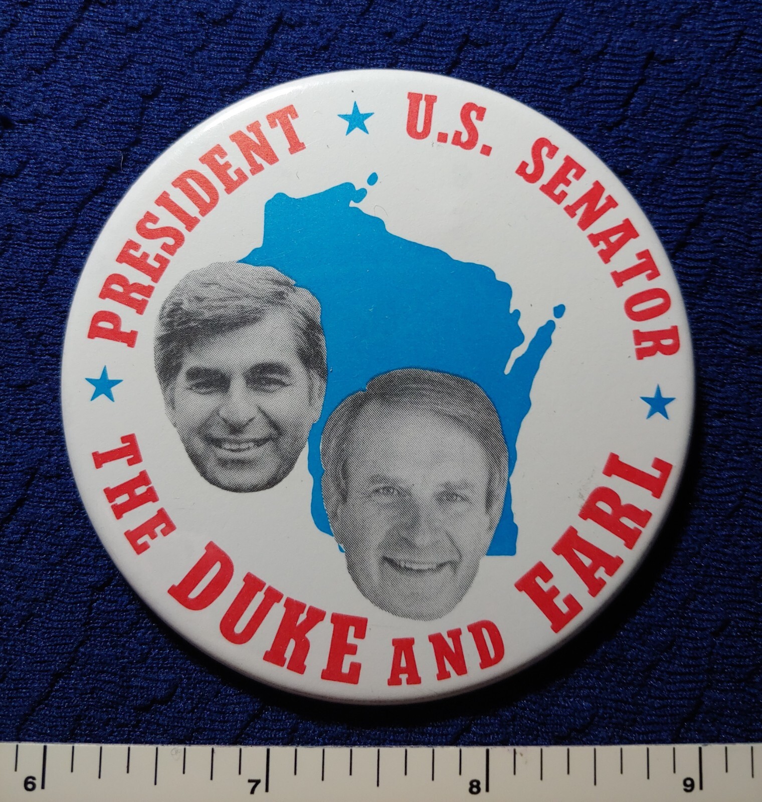 1988 DUKAKIS TONY EARL WISCONSIN SENATE COATTAIL POLITICAL PINBACK BUTTON  BR
