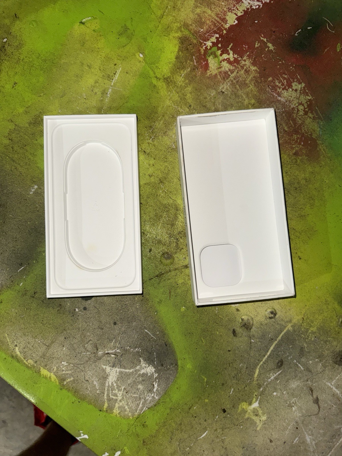 iphone 16 pro max empty box