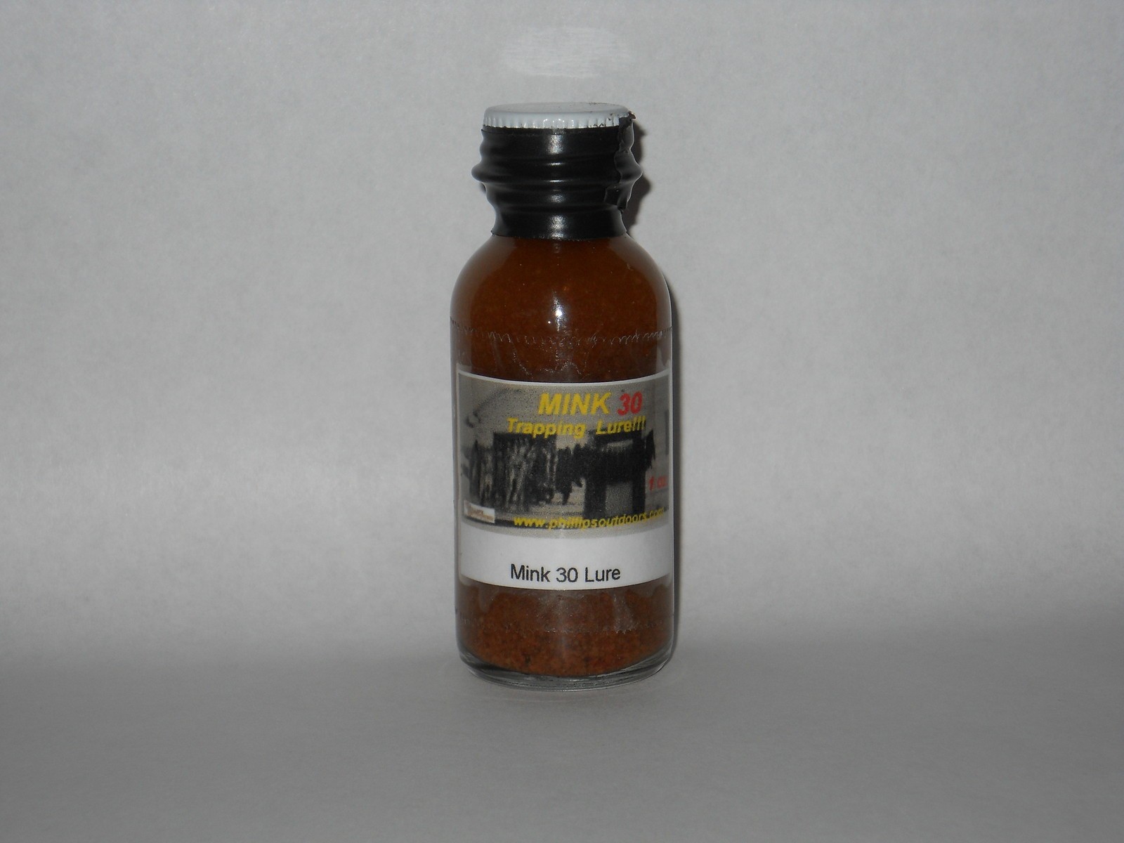 Phillips Outdoors Inc Mink Lure 30 With Mink Glands Trapping Lure 4 Oz