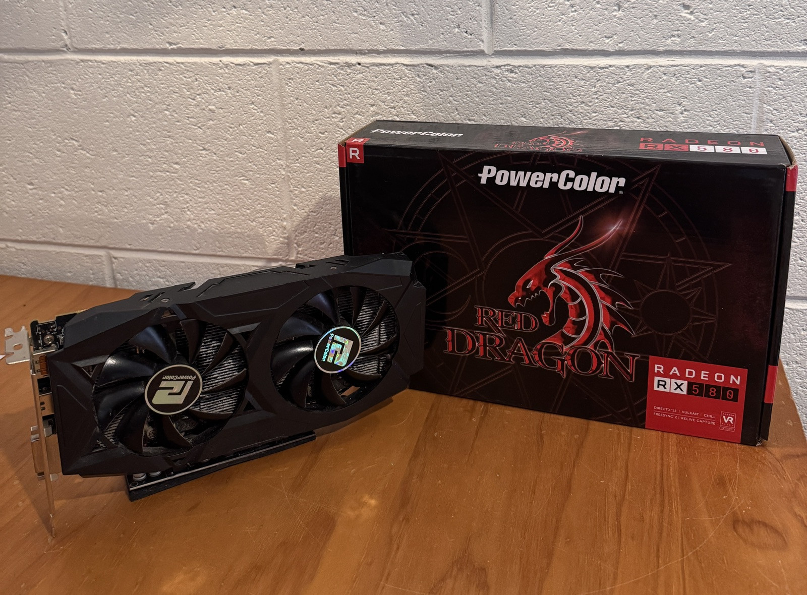 Radeon RX 580 8GB GPU - Powerful, Quiet, Fast Shipping