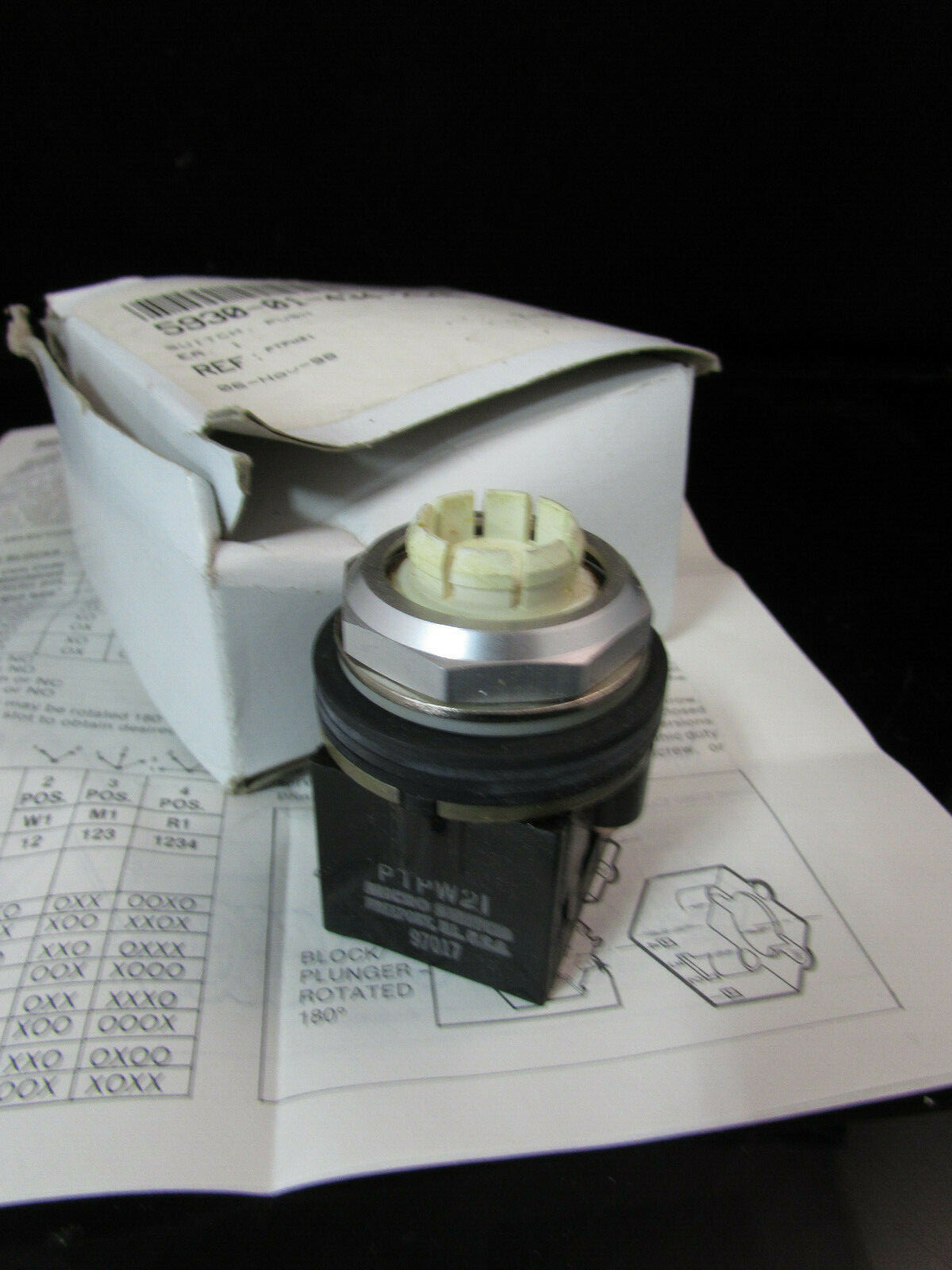 PTP21 Push Switch Manufactured by HONEYWELL MICROSWITCH