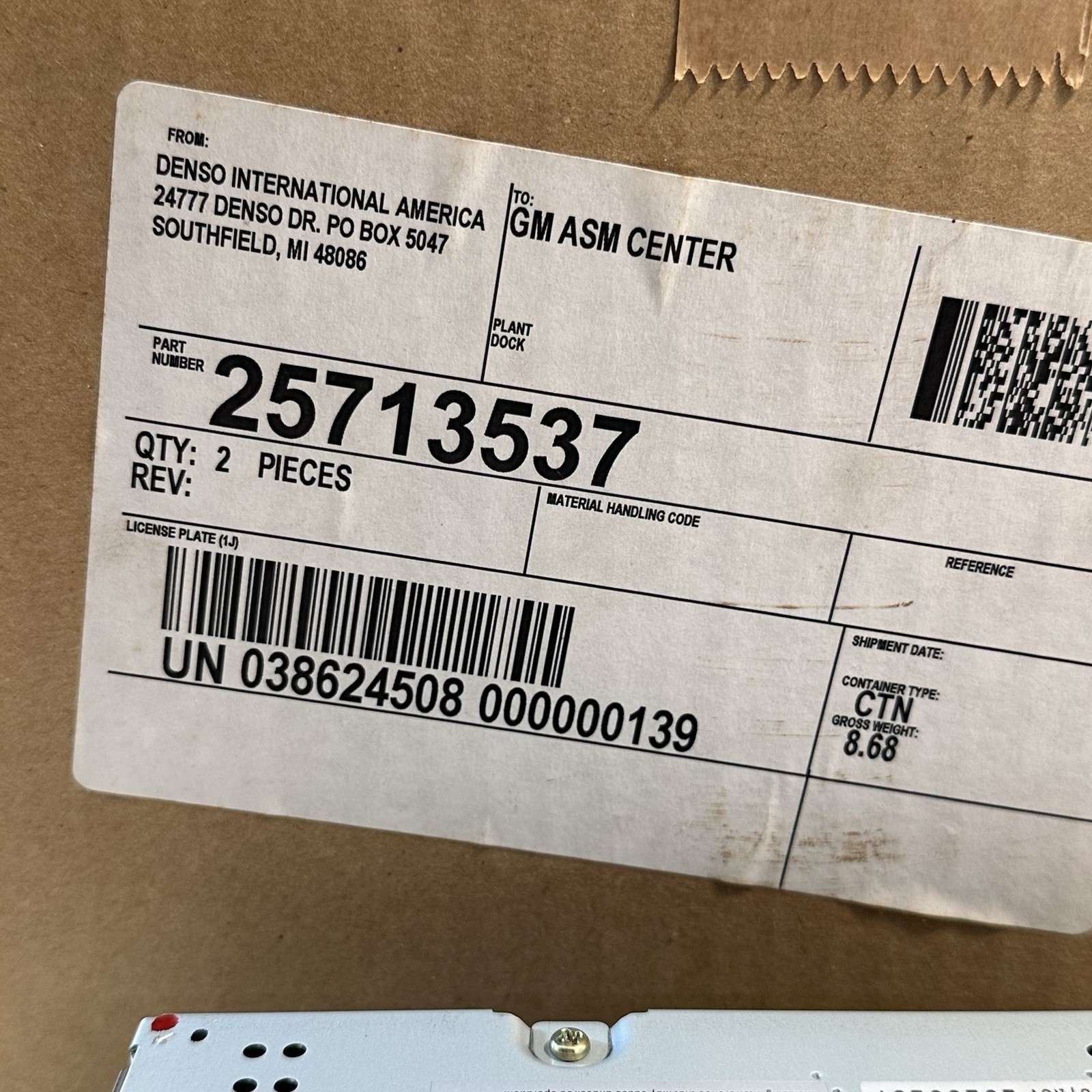 New OEM GM 25713537 Navigation Data Entry System Processor for 2000-01 Deville