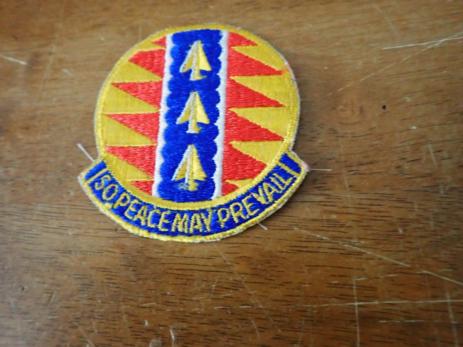 US NAVY US AIRFORCE  SO PEACE MAY PREVAIL    VINTAGE BX 2#1