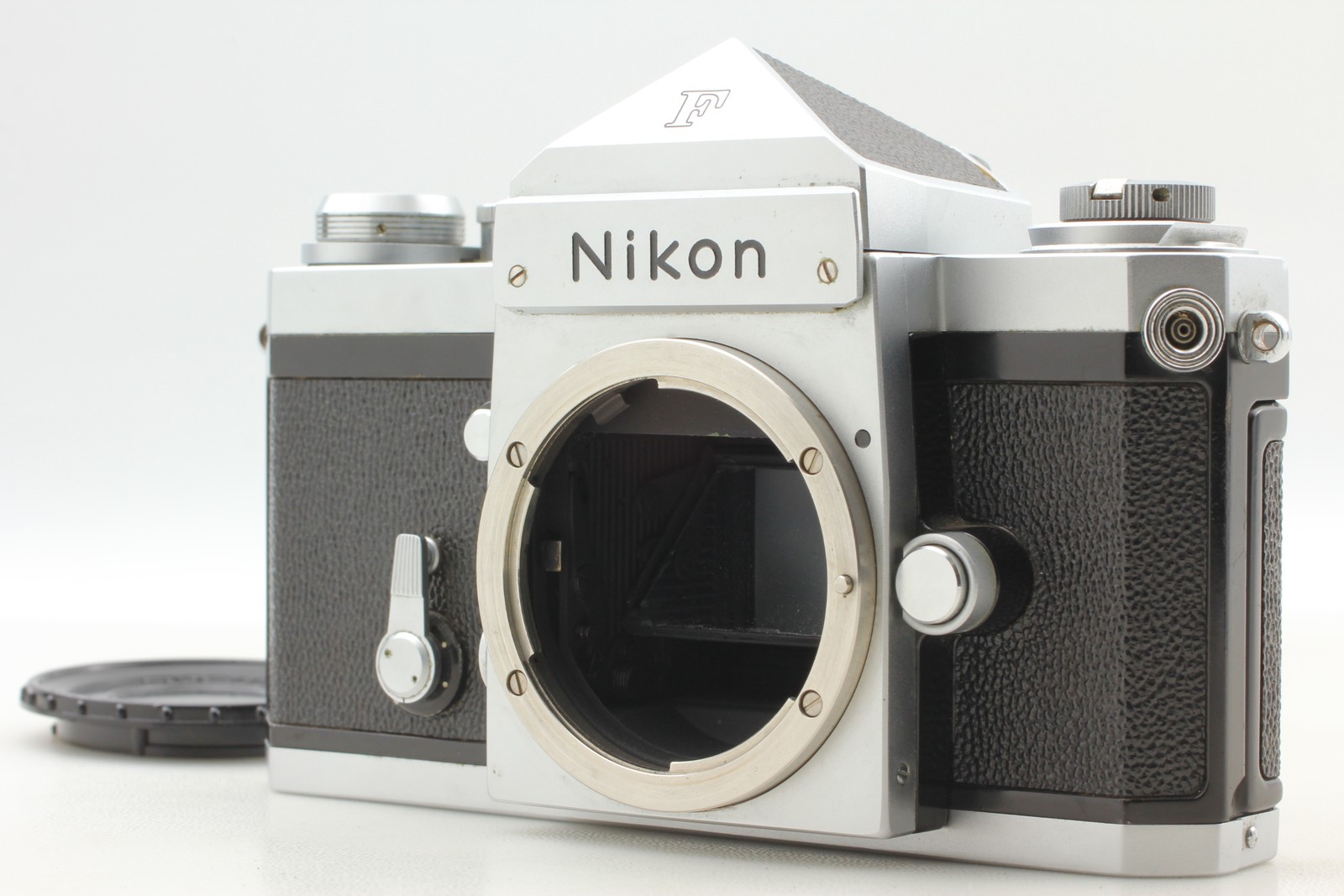 [Exc+5] Nikon F Eye Level Silver 35mm SLR Film Camera From JAPAN
