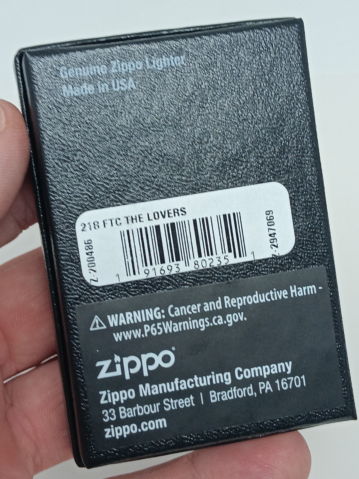 Official Zippo Lighter Skeleton Lovers Gothic Refillable Windproof Skull Design