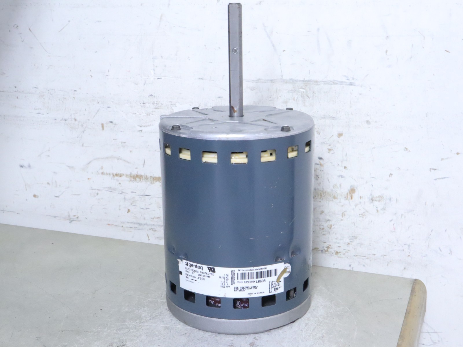 Genteq 5SME39SXL063A ECM Blower Motor 115V 1HP 1050RPM 607363-09 HW13 CCWLE