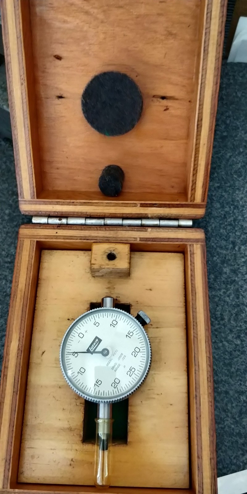 TESTED Dial Indicator: .0005"- LUFKIN USA P27C  RANGE = .125"