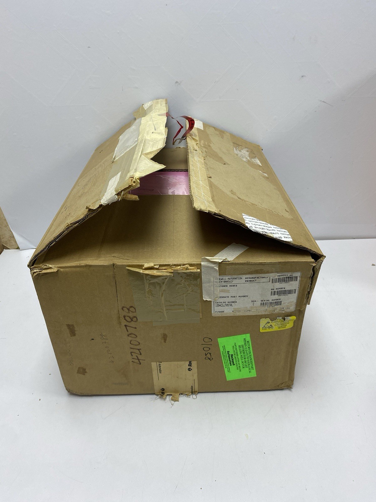 ALLEN BRADLEY 1394C-SJT05-T-RL BULLETIN 1394 DIGITAL SERVO CONTROLLER Ser.C