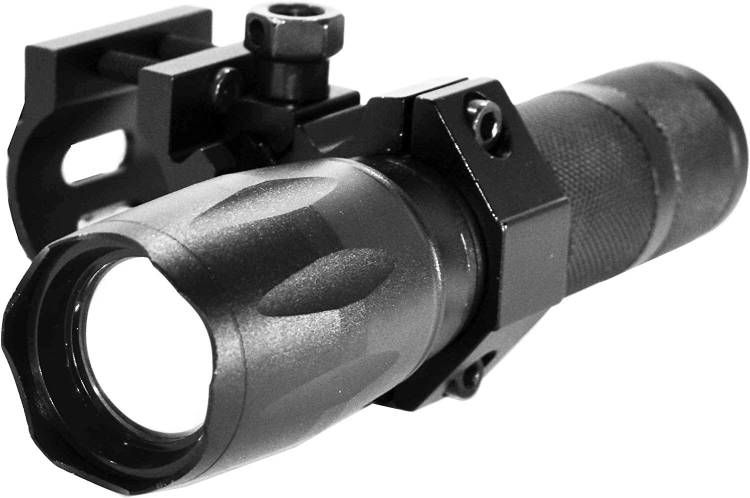 Mossberg maverick 88 12 gauge pump flashlight kit hunting tactical home defense.