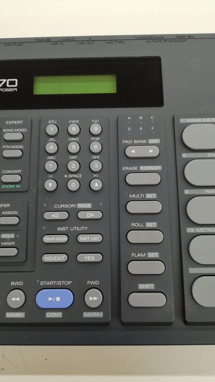 Roland R-70 Rhythm Machine Only Power-on Tested Only Main Unit
