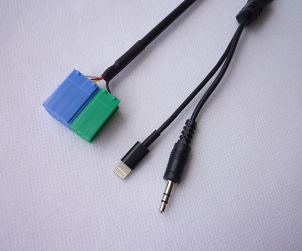 Aux charge music cable For Ferrari 360 Spyder/F430/575 Maranello/456M/612 iPhone