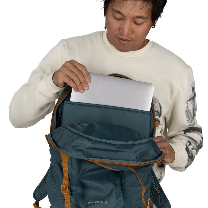 Free Shipping Authentic Osprey Daylite Plus Backpack NO IMPORT FEE