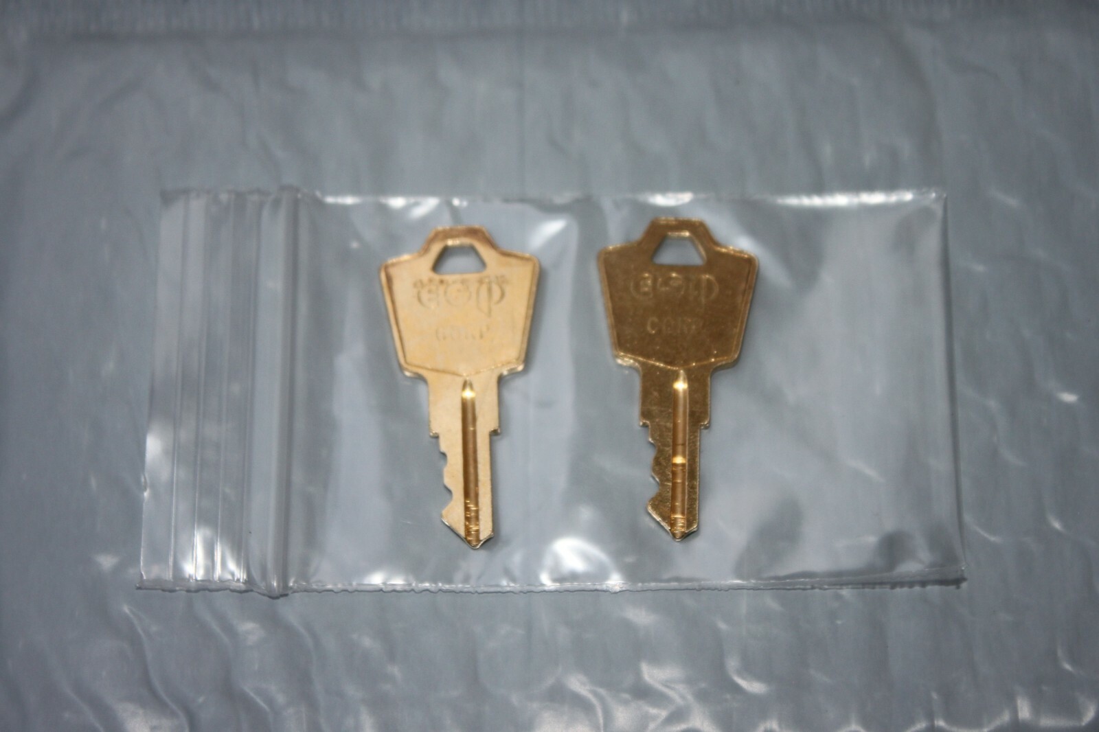 C1B - C175B 2-Keys 1100/1150 Sentry Safe & All code. cut to key code C1B - C175B