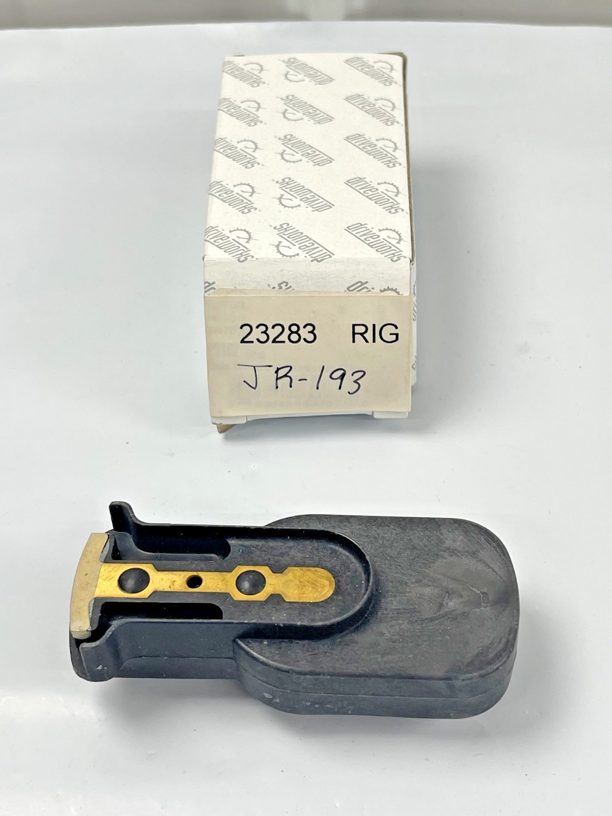 Distributor Rotor 23283 from Carquest ; cross reference Standard # JR193