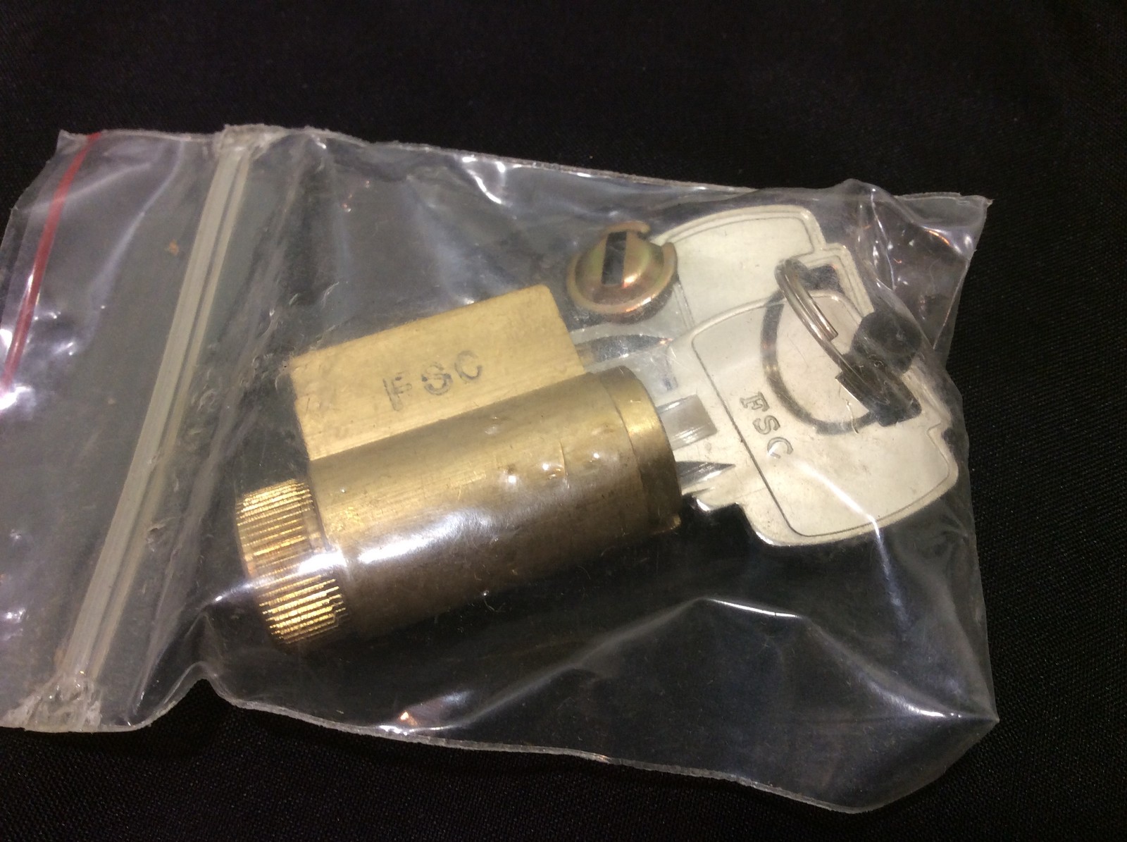 Falcon Grade 2 Storeroom Function Lever Set, FNB581D605KD-Locksmith