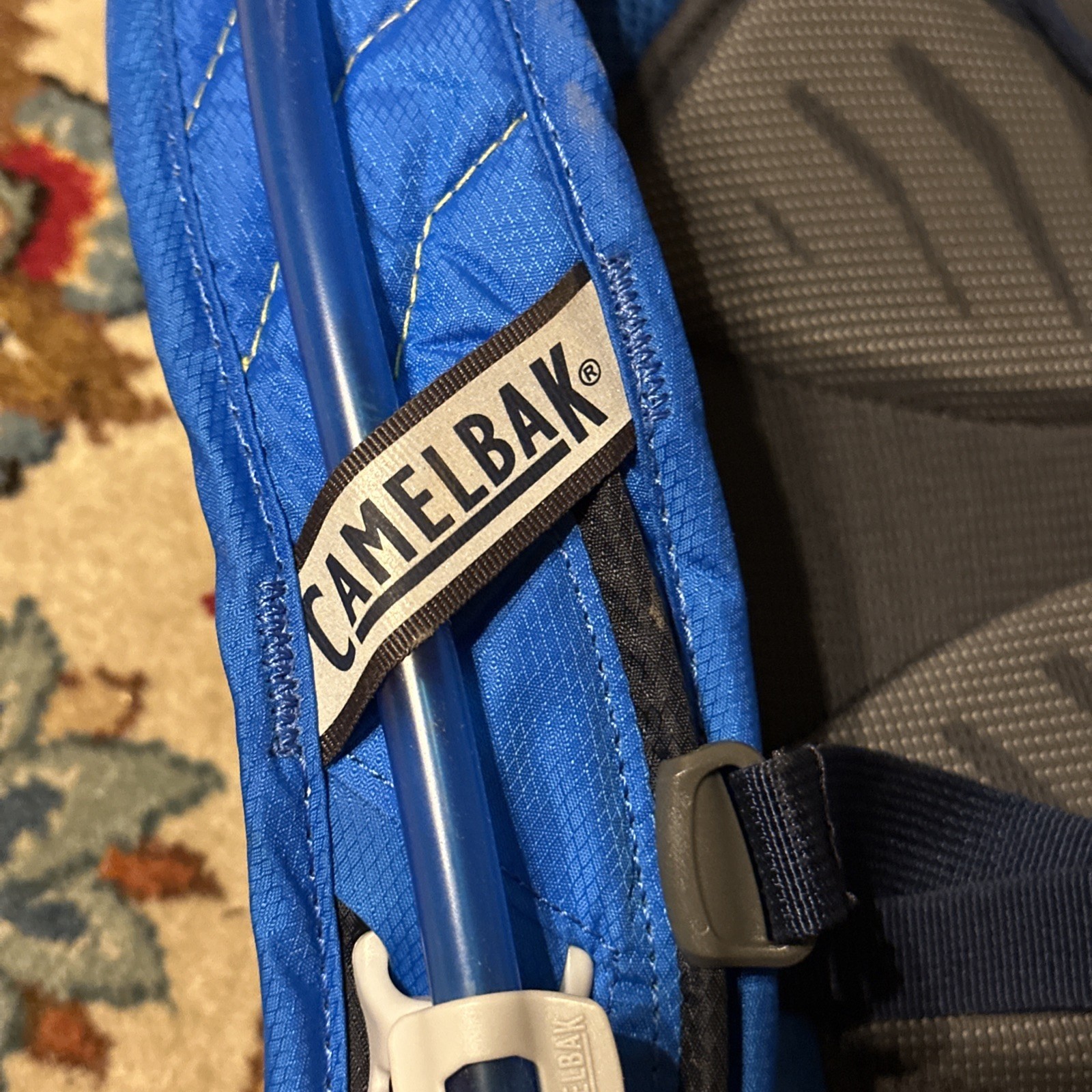 Camelbak Lobo Blue/Black Hydration Pack Hiking Trail Backpack