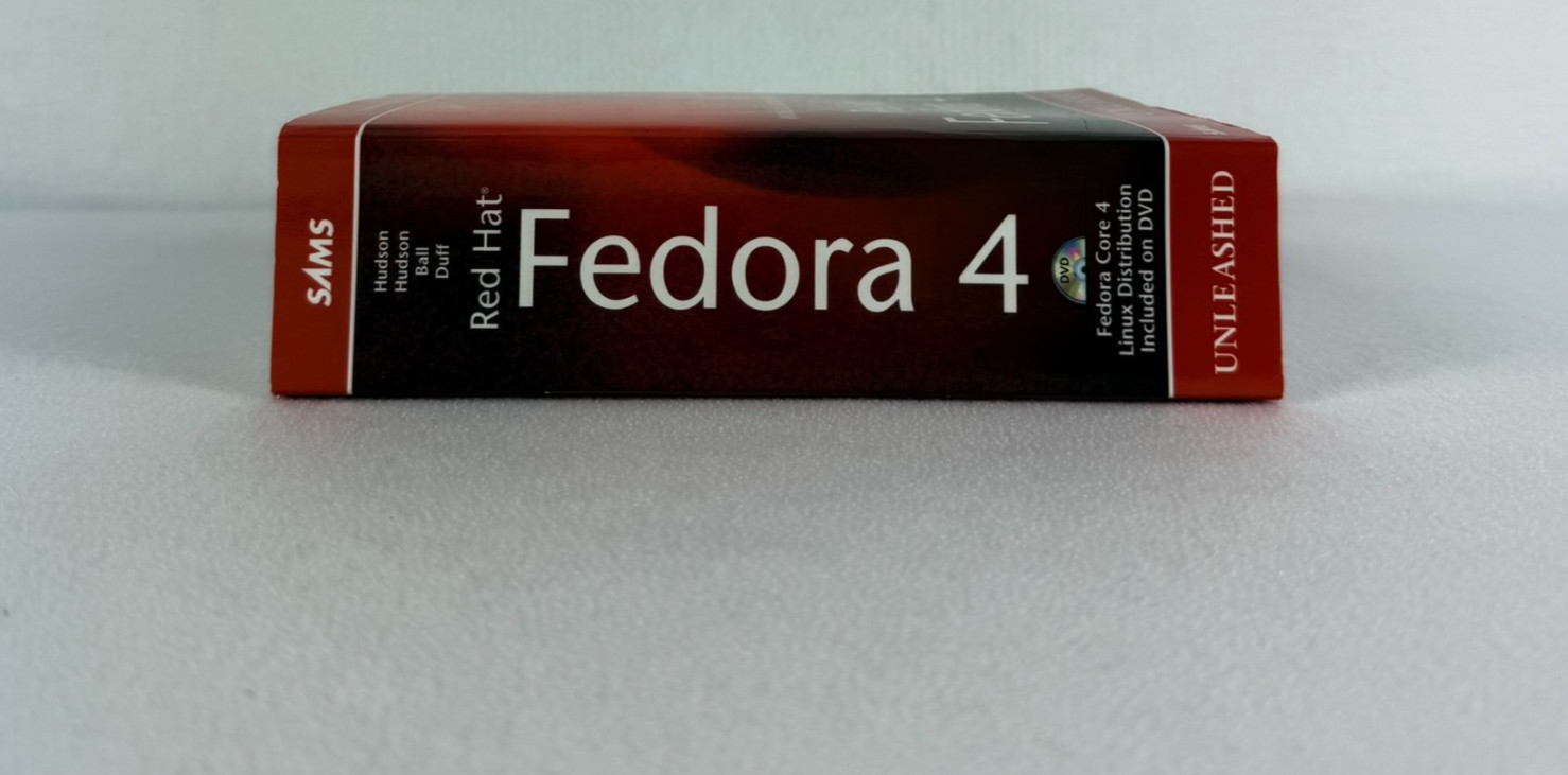 RED HAT FEDORA 4 Unleashed – DVD Included – SAMS – Linux Reference Guide