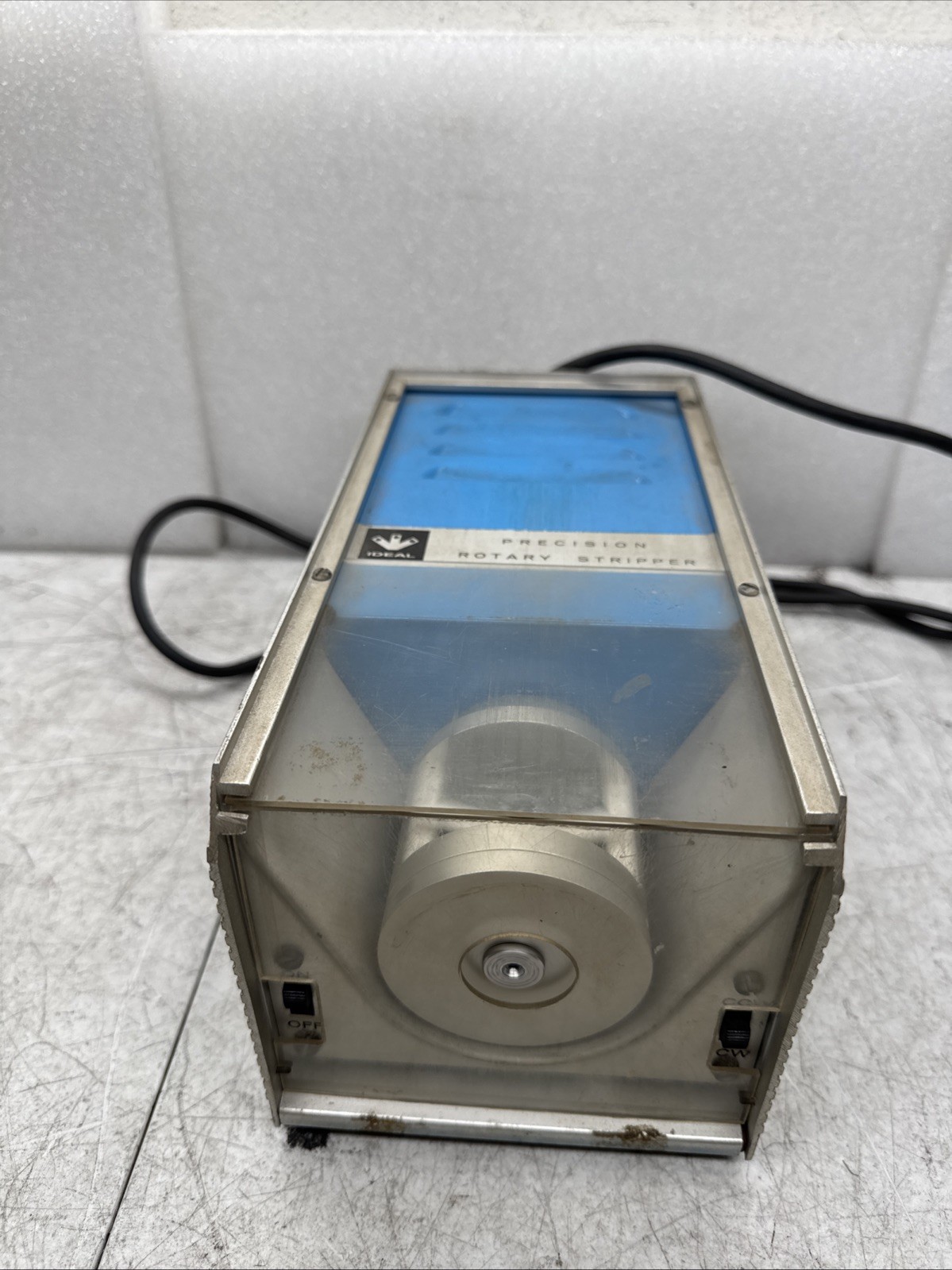 IDEAL precision rotary wire stripper 45-150 WORKING