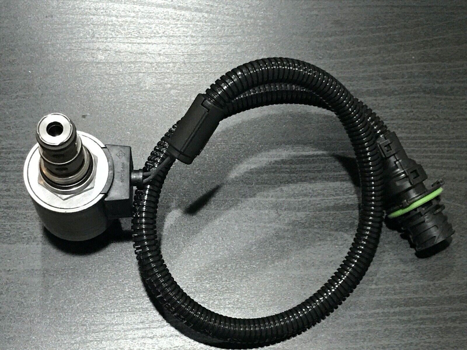 Rexroth / Volvo  R901082468, Solenoid Coil, NEW