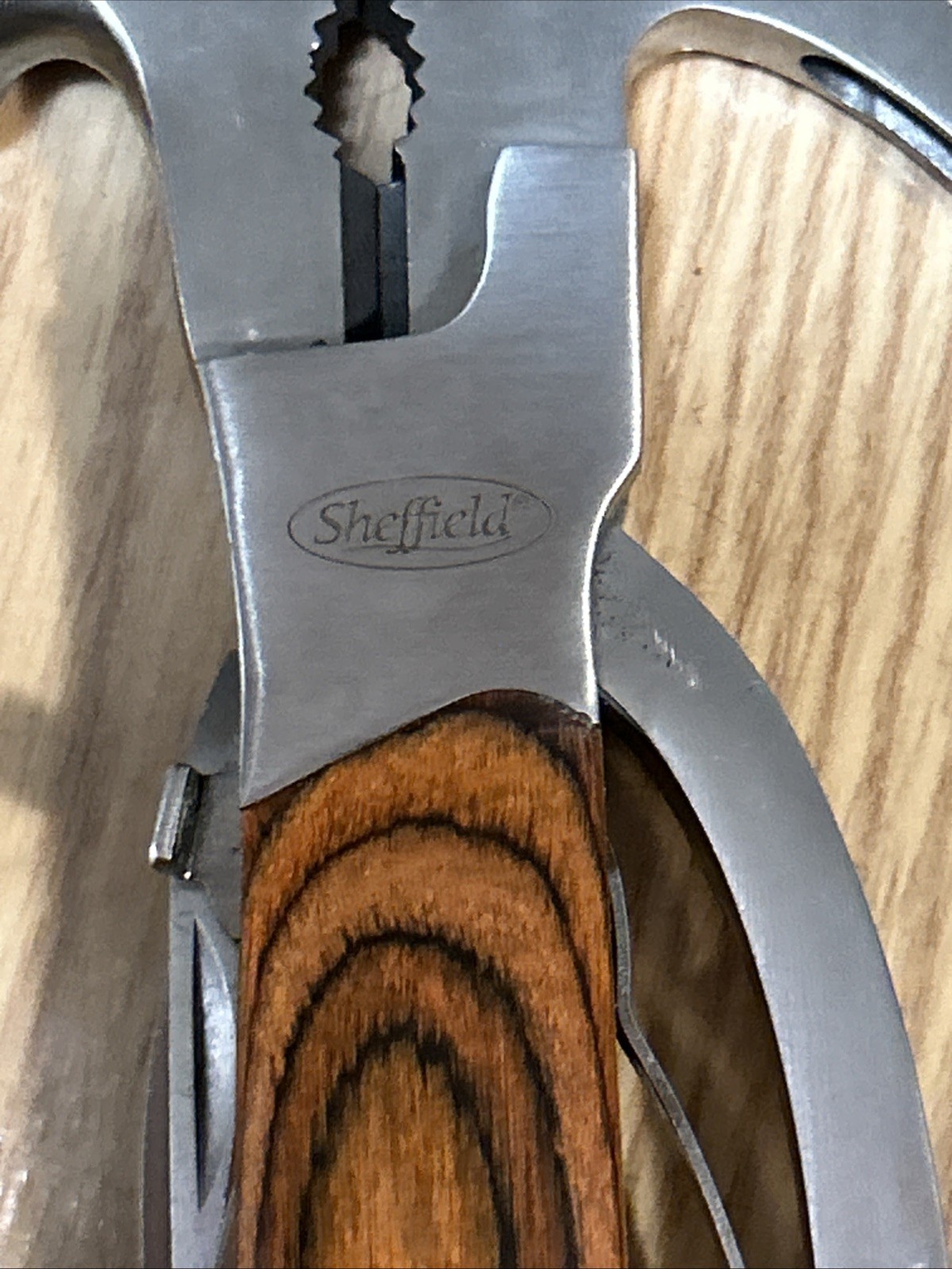 SHEFFIELD TOOLS, Hammer-Multi-tool. 14-in-1. Stainless & Wood. Nice.