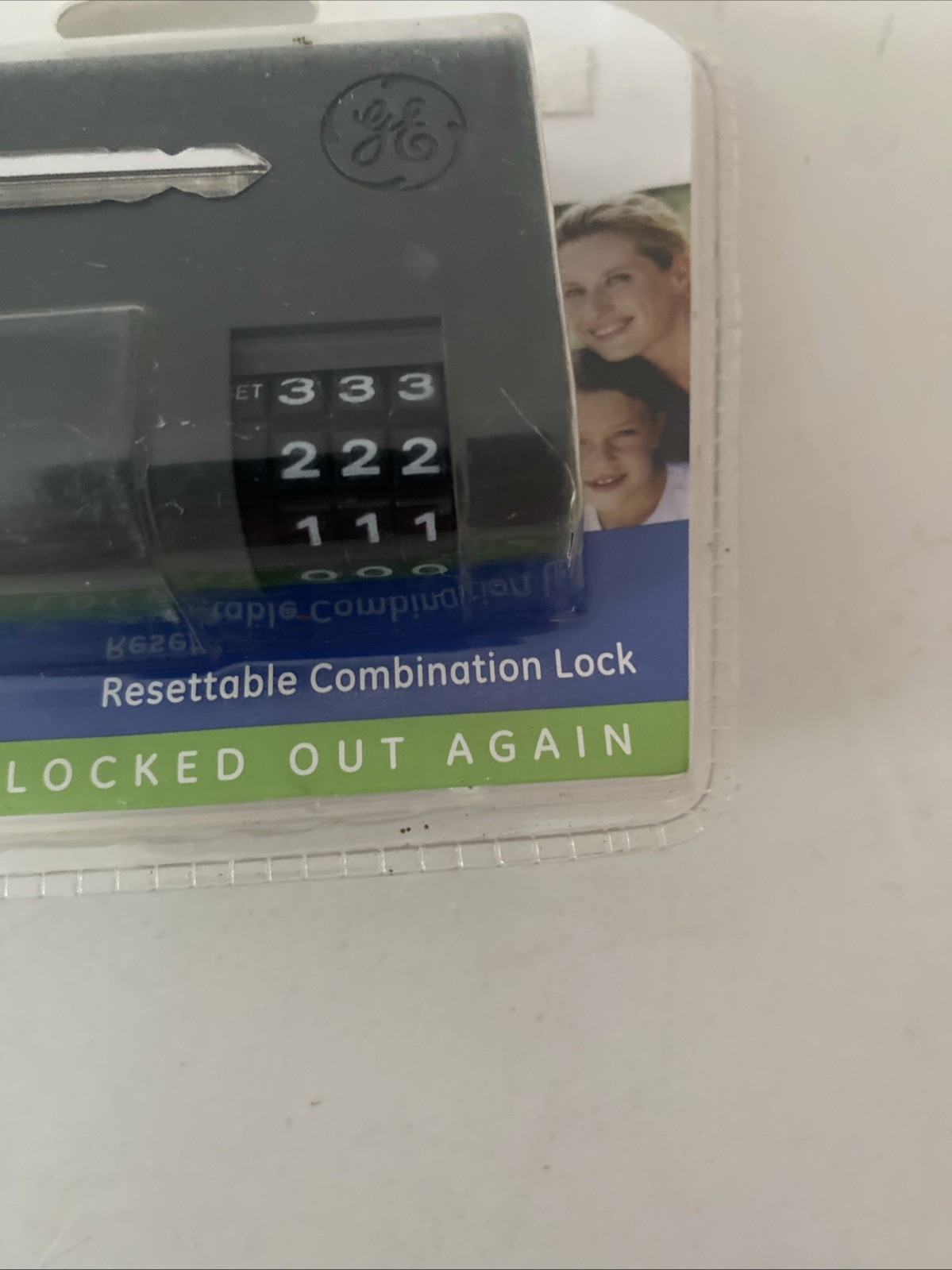GE Access Point Locking Stor-A-Key Powerful Magnet & Resettable Combination Lock