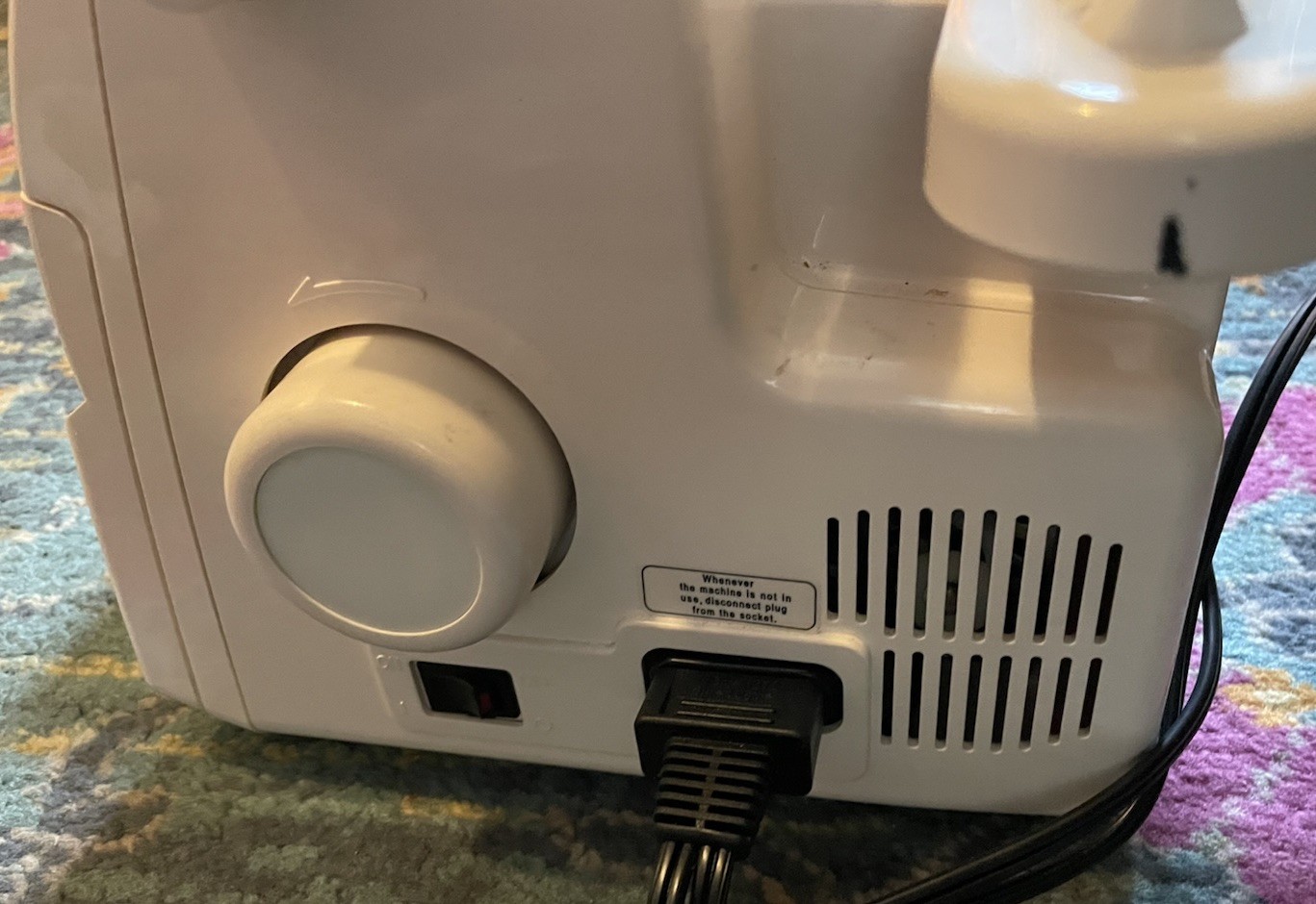 Singer Sewing Machine 14T968DC Professional 5 Serger Beautiful Machine!