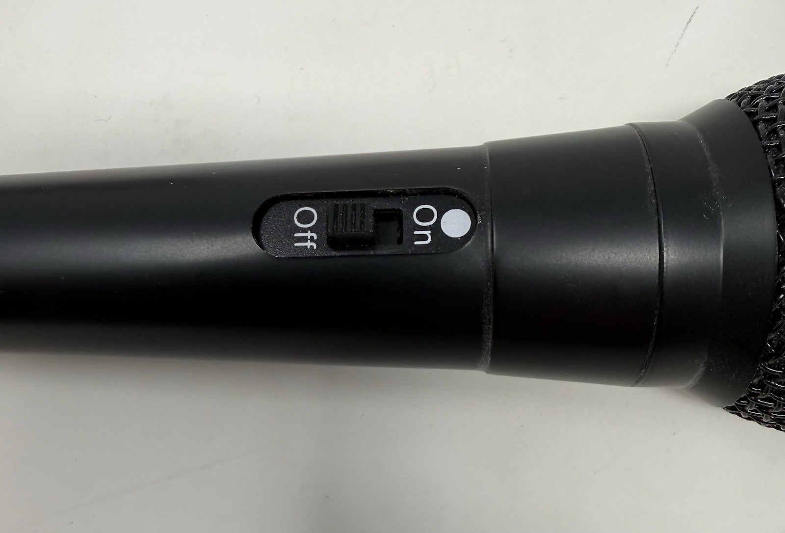 Karaoke Microphone w/Cable Input