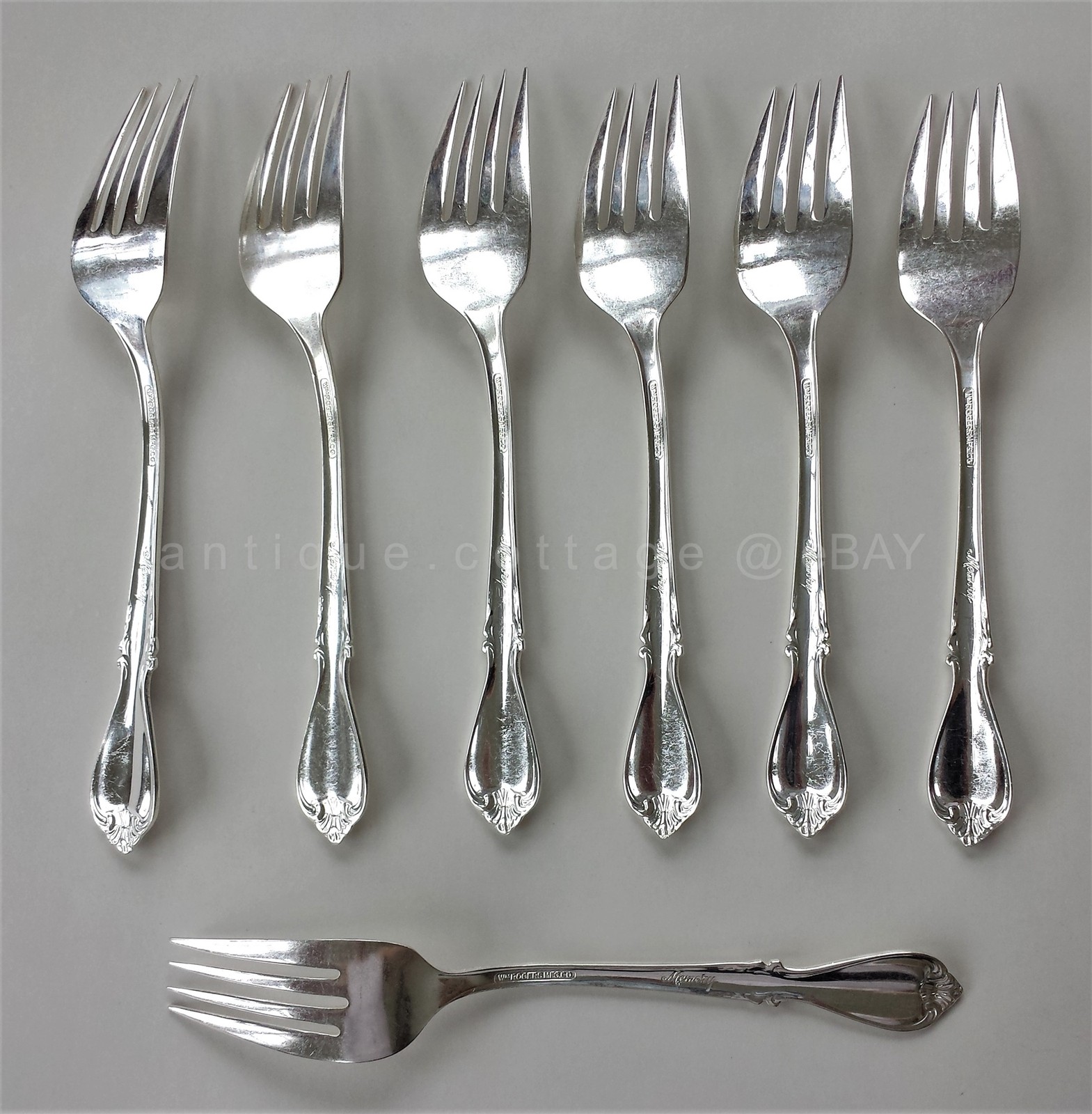 ROGERS oneida silverplate flatware MEMORY 7pc Dessert Salad Forks monogram R