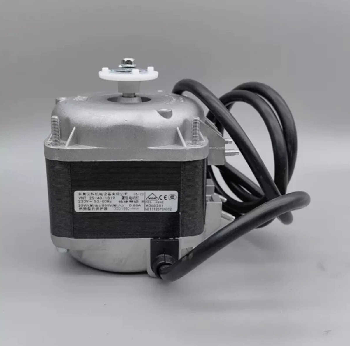 New In Box ELCO VNT 25-40/11819 Fan Motor
