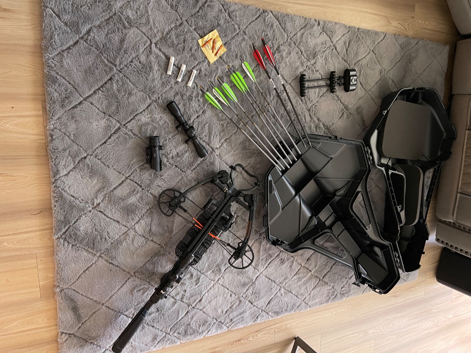 Bear X Intense CD Crossbow & accessories - AC02A2A1185