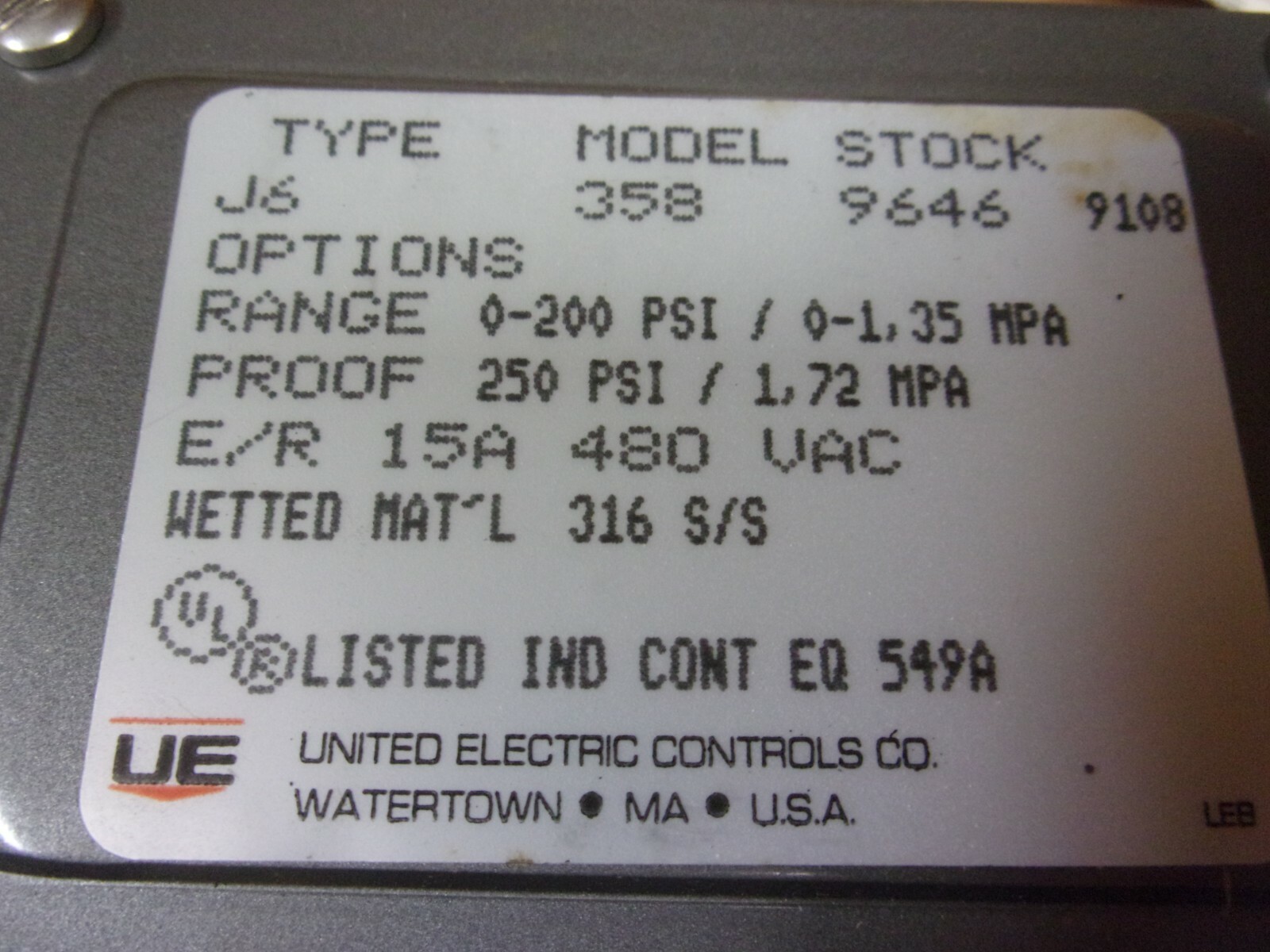 United Electric Model 358 Type J6 Pressure Switch
