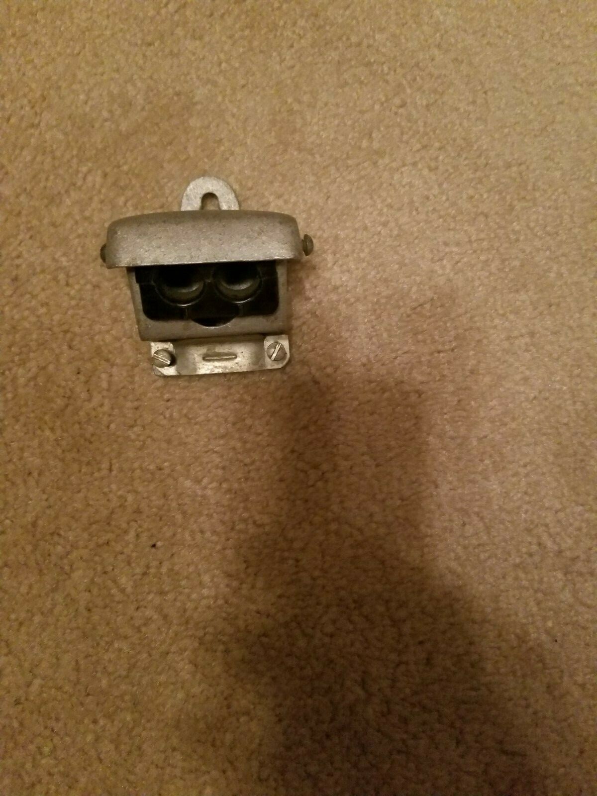 BRIDGEPORT 1220 OVAL SERVICE CABLE CLAMPS CONDUIT FITTINGS,  2/3