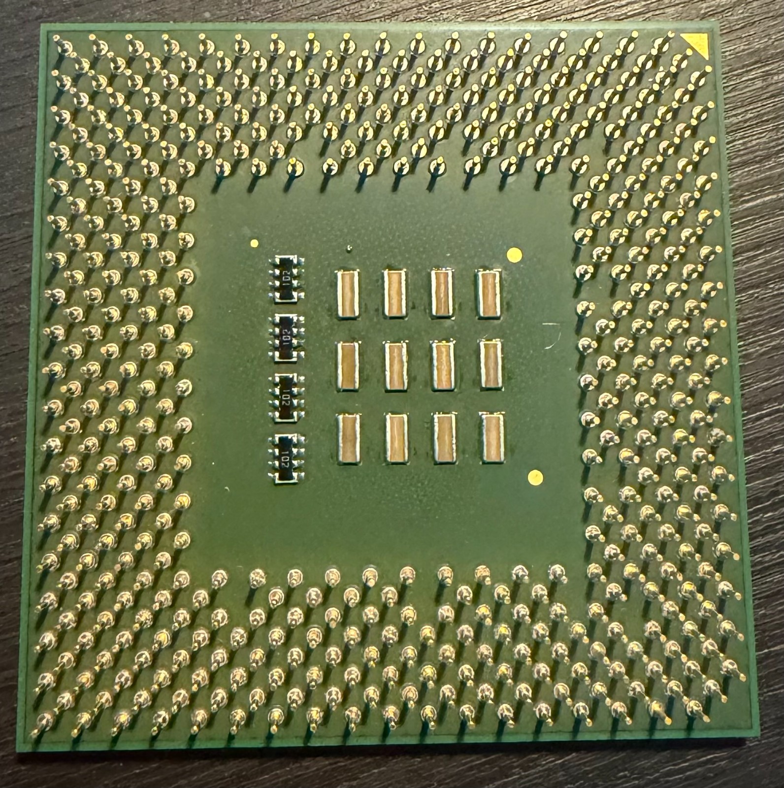 QTY 2 AMD Athlon XP AX1800DMT3C Processor Socket CPU - 1999 VINTAGE - US SELLER