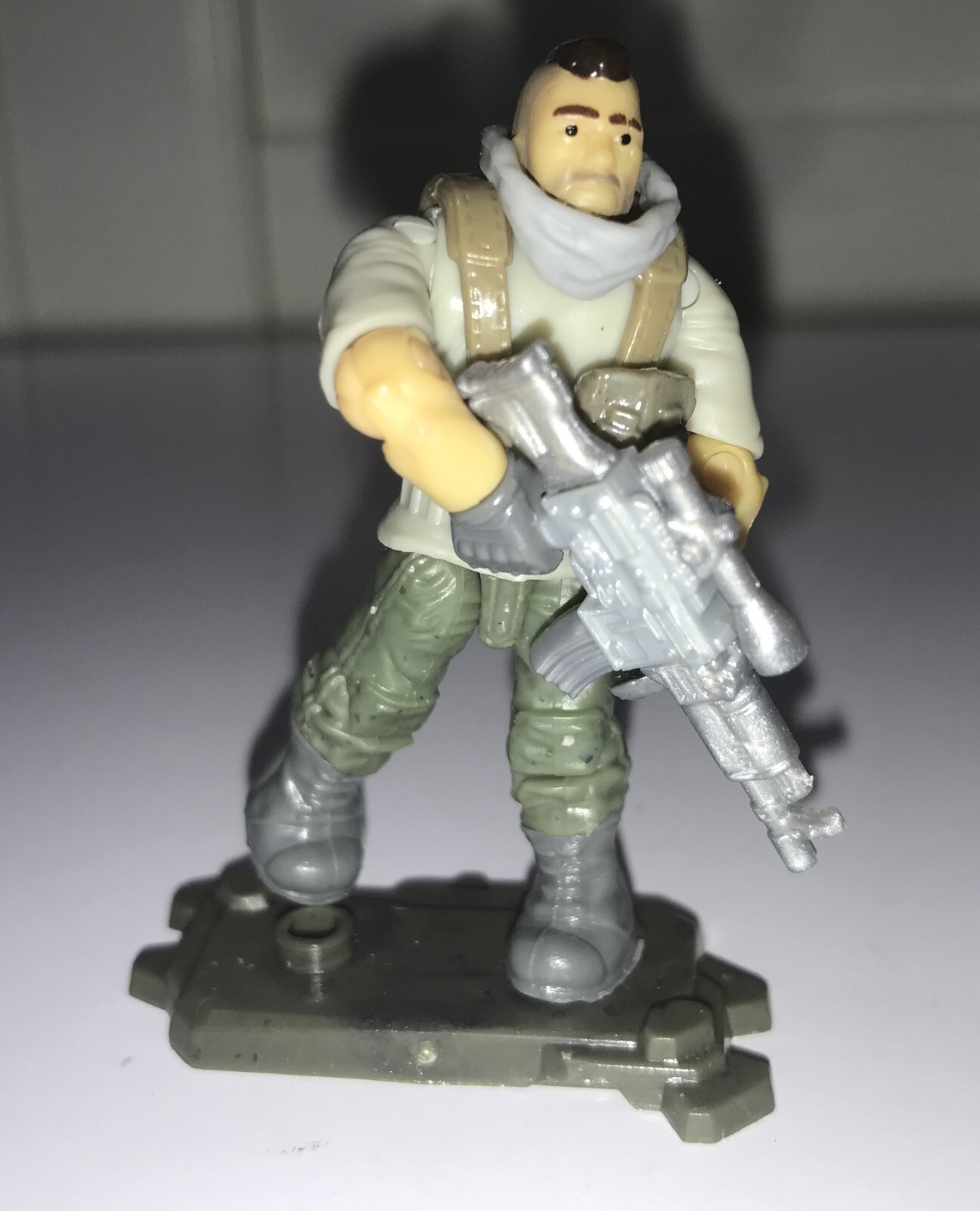 MEGA CONSTRUX CALL OF DUTY 22 MINIFIGURES TO CHOOSE FROM LOOSE NEW COMPLETE
