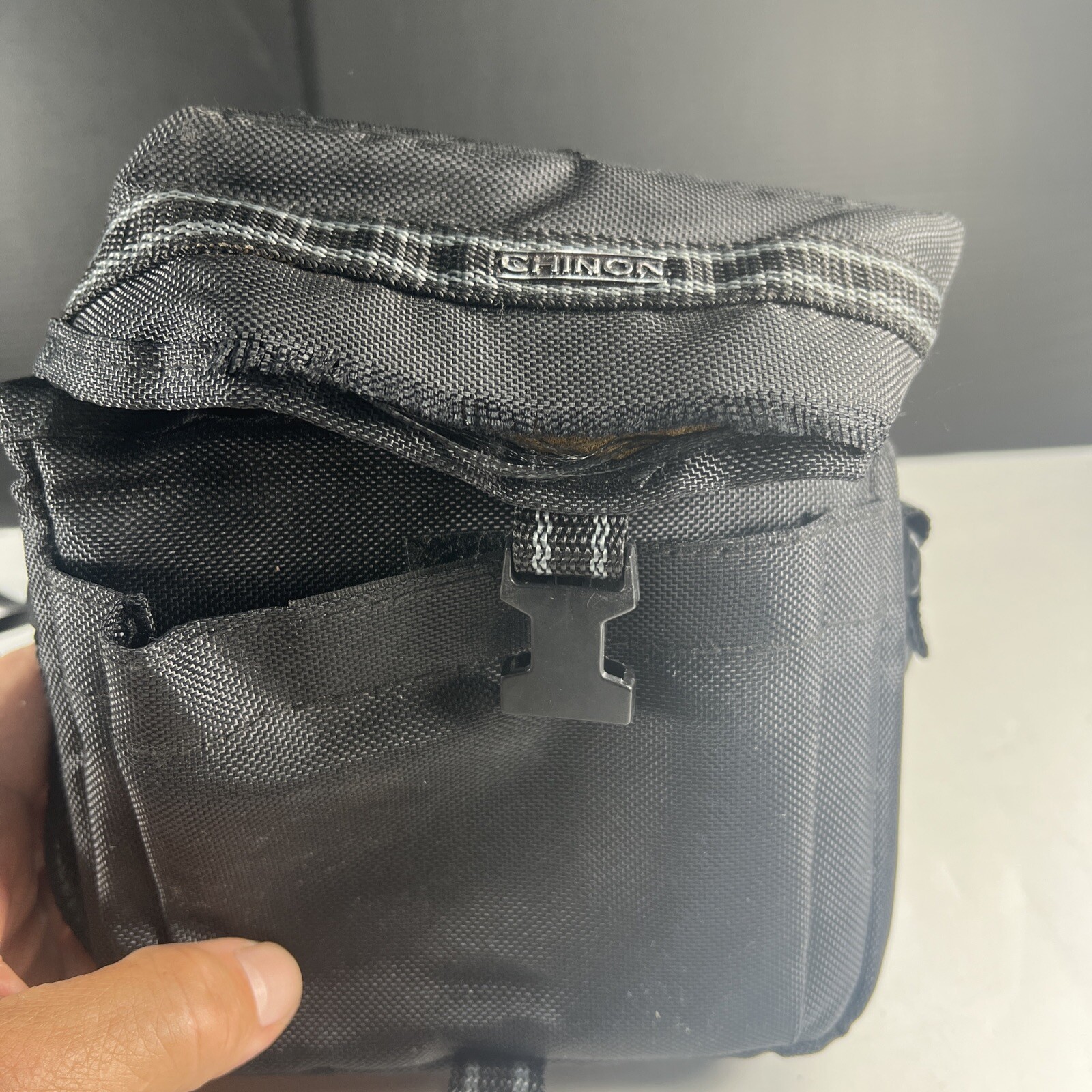 Canon DC310 Camcorder W/ Bag & AC Adapter. 🎥