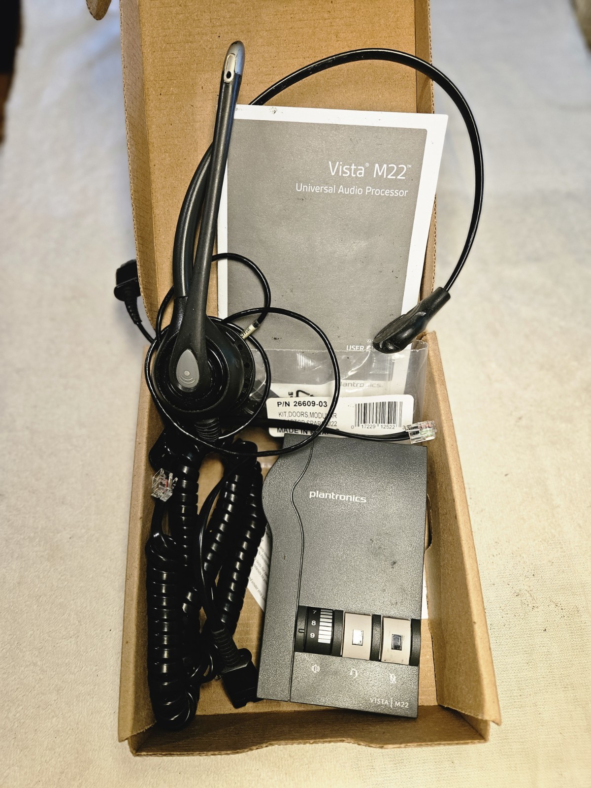 Plantronics Vista M22 Headset Amplifier Processor & HW251N Headset- Tested