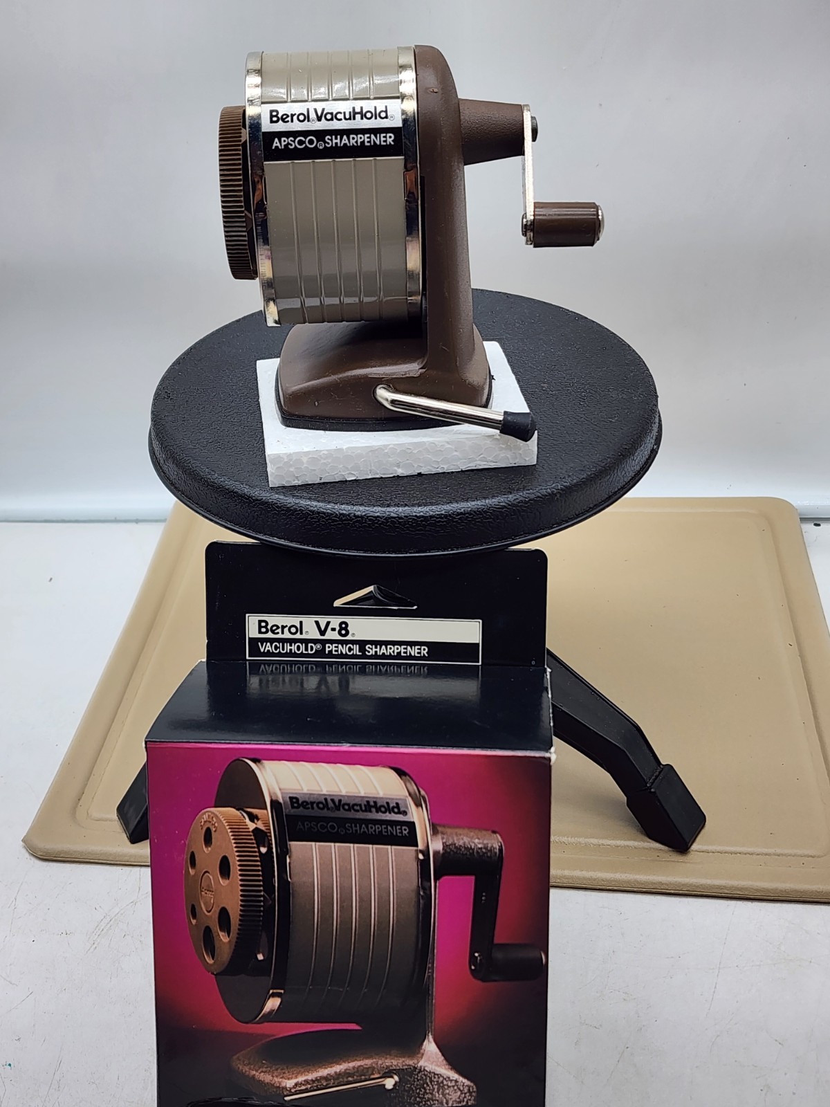 Vintage APSCO V-8 Borel VacuHold Manual Crank Pencil Sharpener Suction Mount NOS