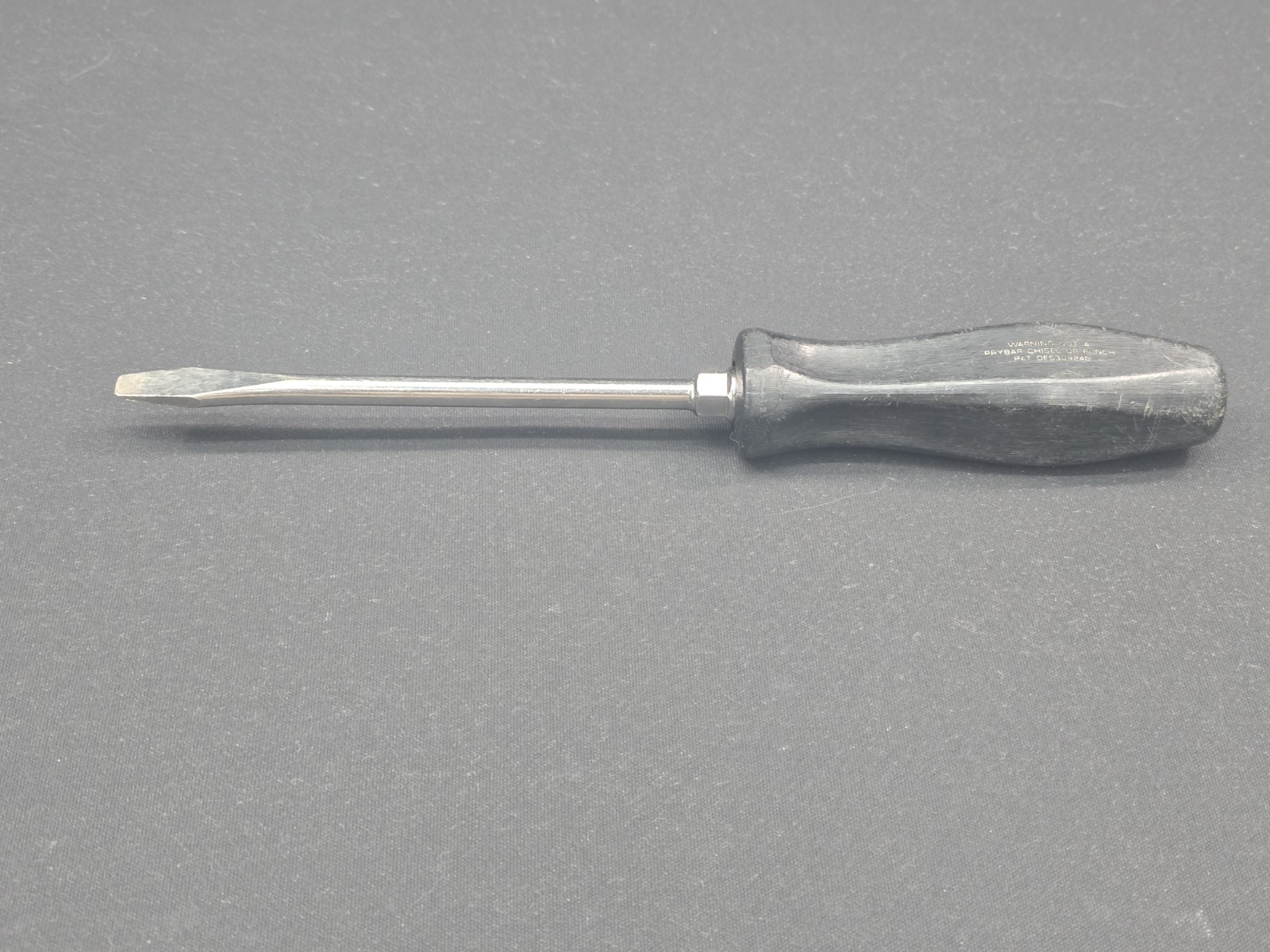 Snap On Black Hard Handle Flat Head Screwdriver SDD6