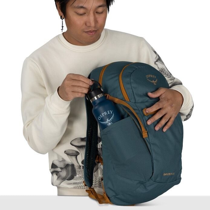 Free Shipping Authentic Osprey Daylite Plus Backpack NO IMPORT FEE