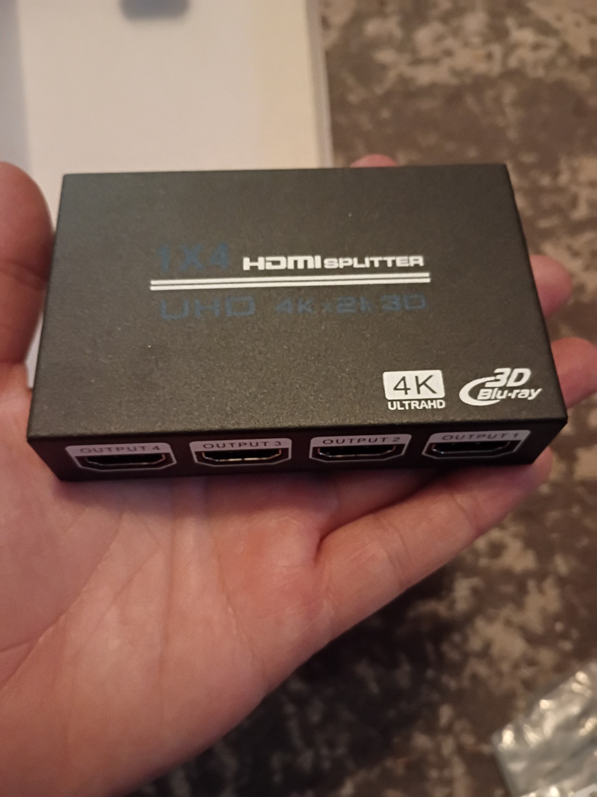 High Definition Multimedia Interface HDMI Splitter New In Box With Accessories