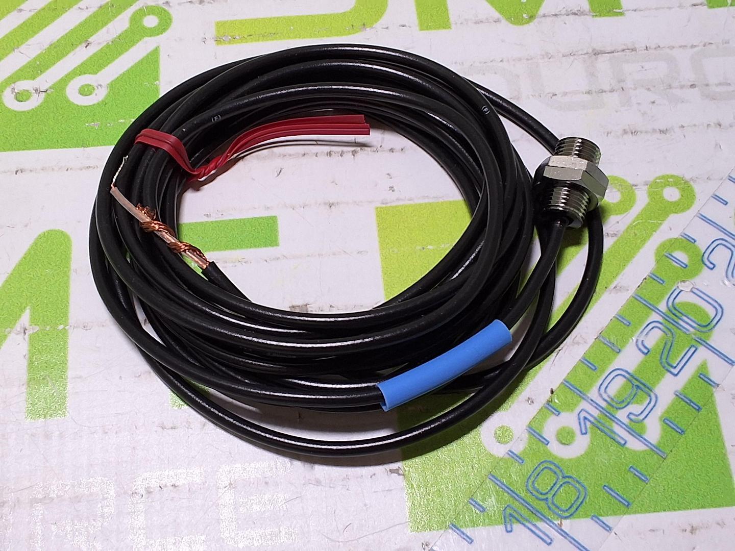 KEYENCE ET-110 PROXIMITY SENSOR - BRAND NEW