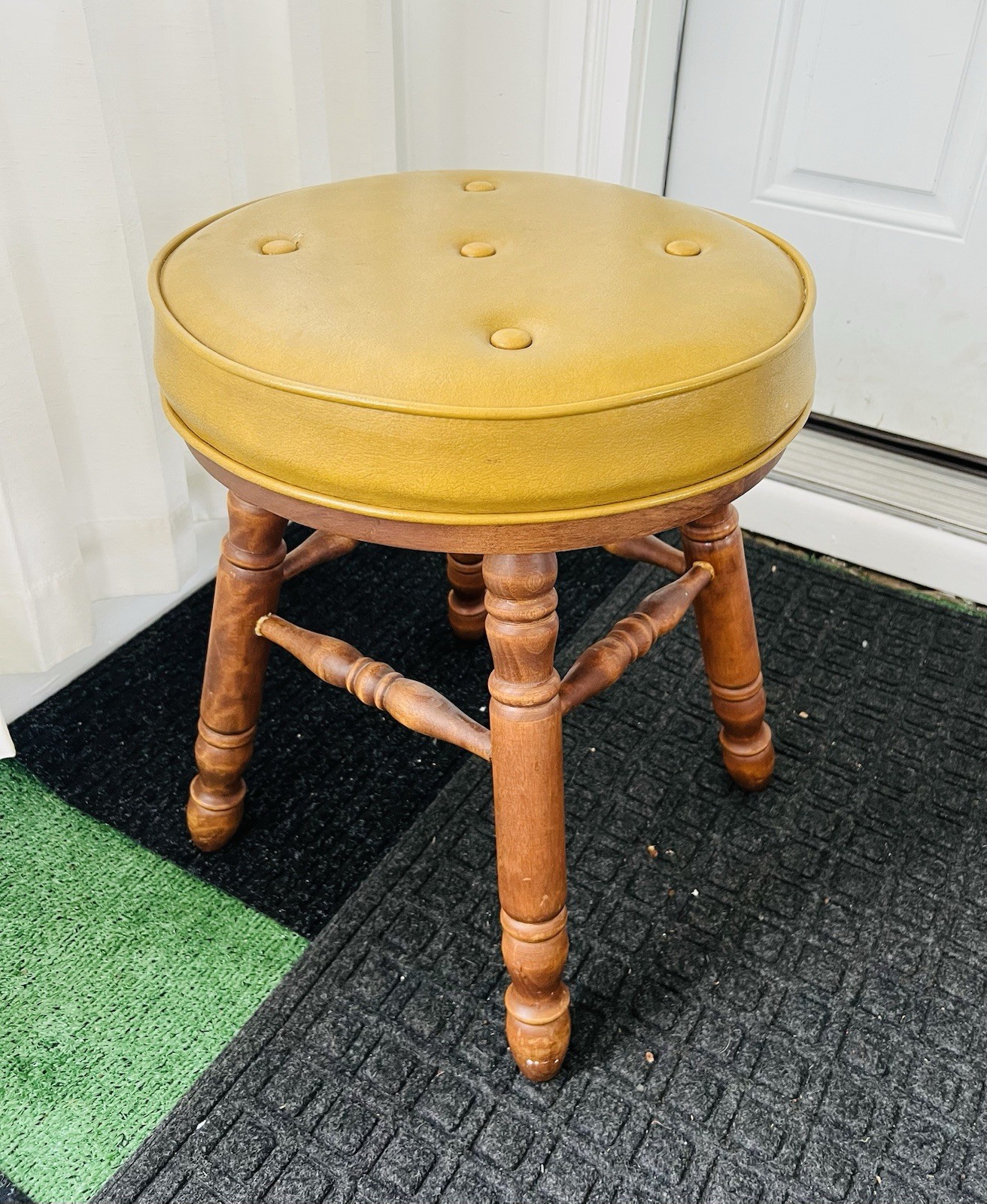 Vintage George B Bent Rustic Wood Spindle Short Round Stool 18.5” Tall READ