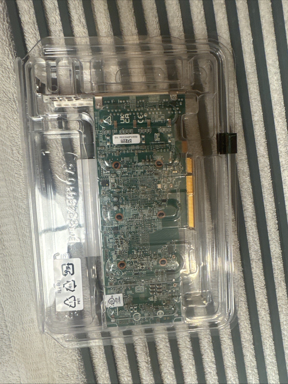 Sn Ree2249p23559 4 Port Net Work Card.