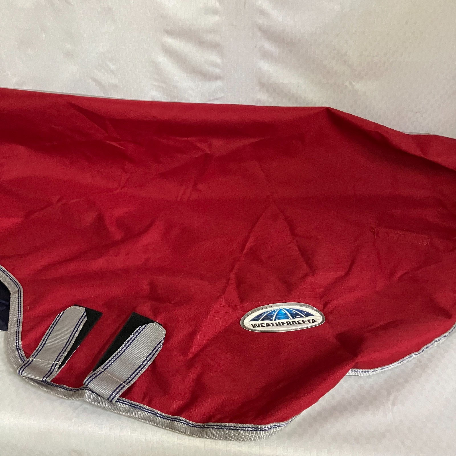 WeatherBeeta ComFiTec Classic Neck Rug Lite Size Warmblood Red/Silver/Navy